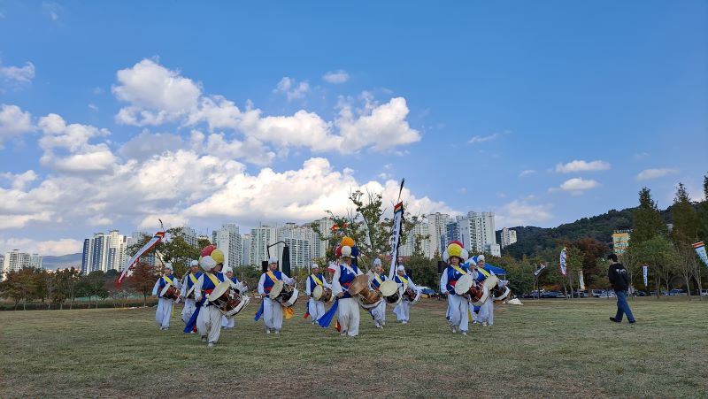 21. 선반설장구